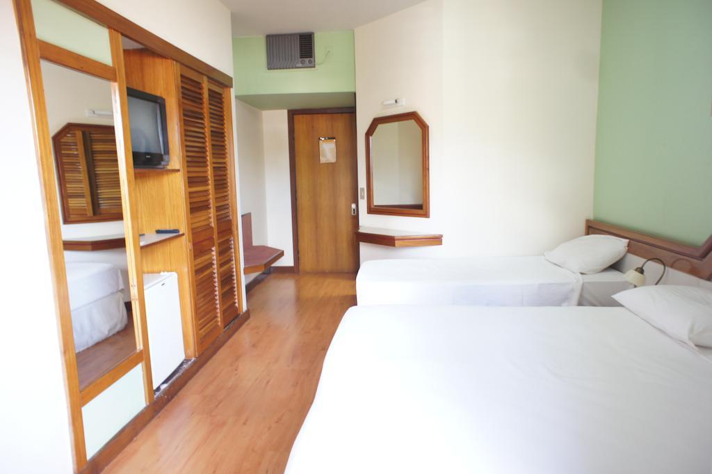 Hotel Solar Corte Real Sabará Quarto foto
